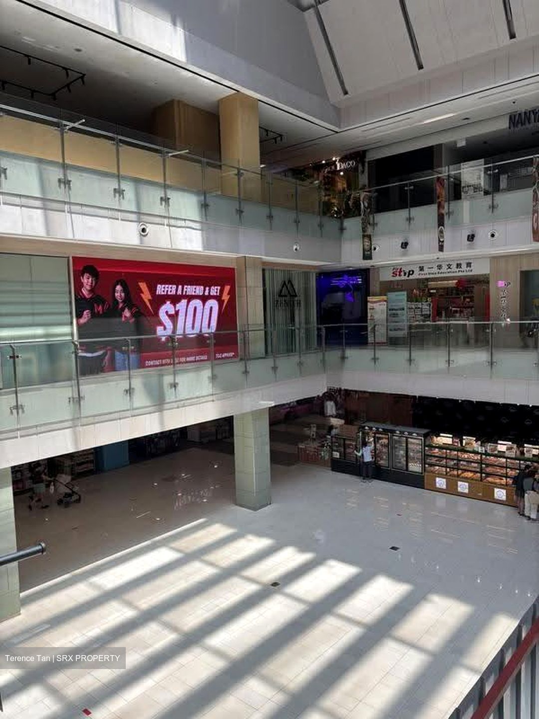 Kinex (D15), Retail #633704321